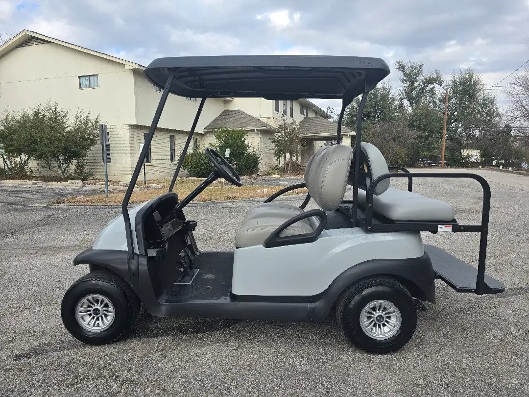 2012 Gray Club Car Precedent Electric 48V 4 Passenger Golf Cart - Image 4