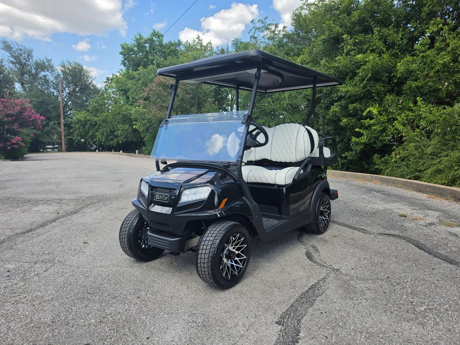 2027 Metallic Tuxedo Black Club Car Onward HP XR LI-ion Lifted 4 Passenger Golf Cart